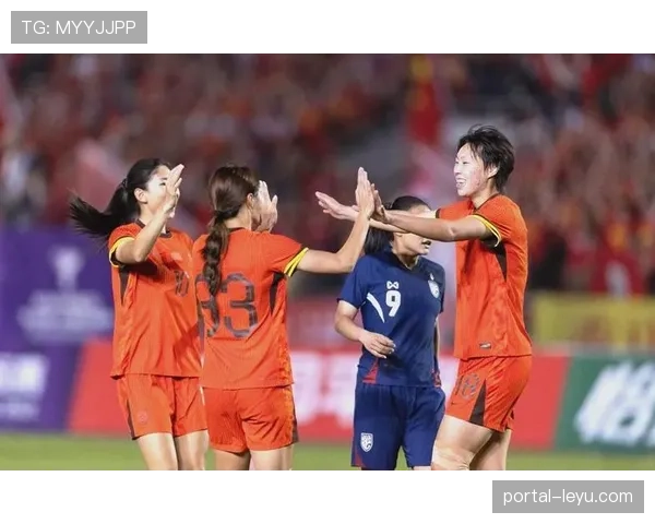 中国女足团队配合默契 多个进球来自精妙配合